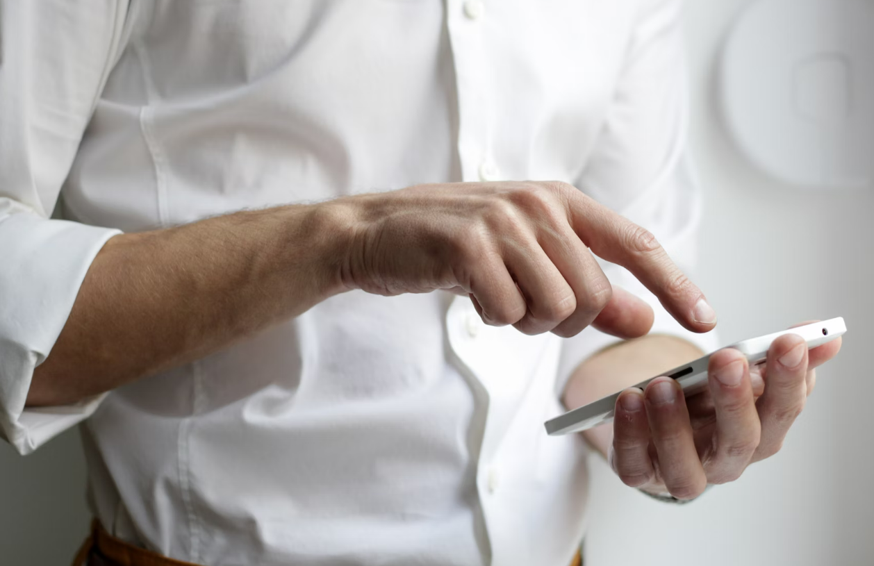 电视广告脚本的构成与案例分析